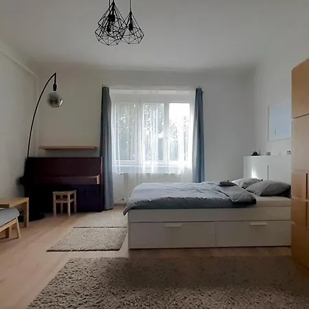 Kamocsay Vendeghaz Apartment Mor Exterior photo