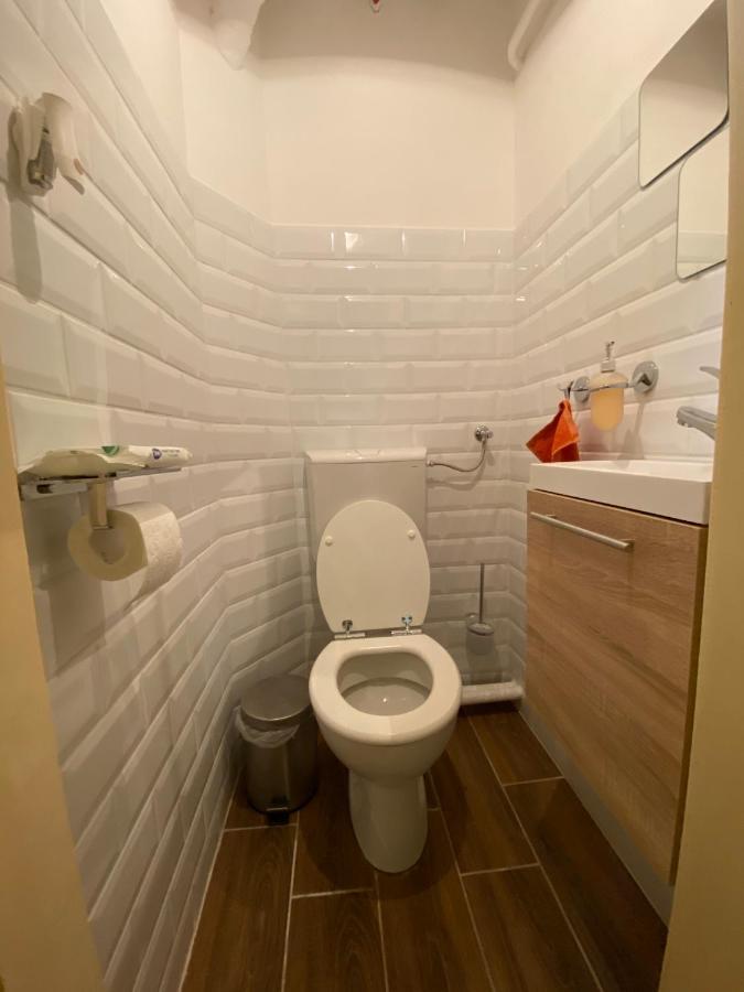 Kamocsay Vendeghaz